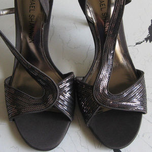M SHANNON ALICIA SEQUIN STRAPPY SLINGBACK  4" DKBR